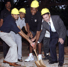 Dikembe Mutombo Dikembe Mutombo