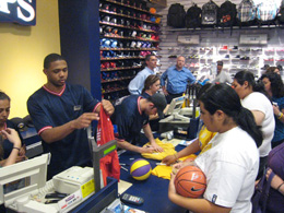 Eric Gordon Eric Gordon