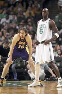 Kevin Garnett & Pau Gasol Kevin Garnett & Pau Gasol