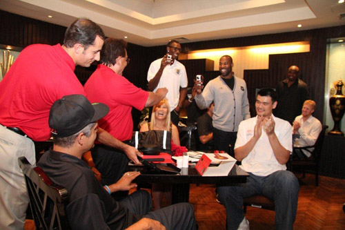 Yao Ming and Monster team up (and Baron Davis is there) Yao Ming and Monster team up (and Baron Davis is there)