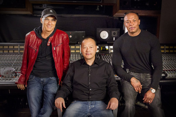 Jimmy Iovine, Peter Chou and Dr. Dre