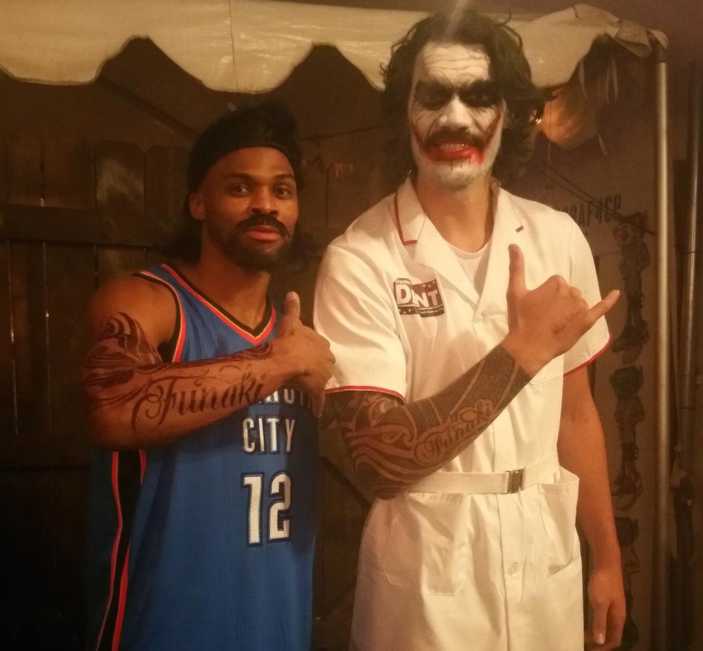 Russell Westbrook Dressed up as Steven Adams for a Halloween Party (PHOTOS) | SLAMonline
