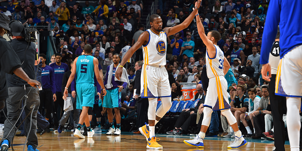 Kevin Durant Told Stephen Curry To 'Get In His Bag and Be Aggressive'