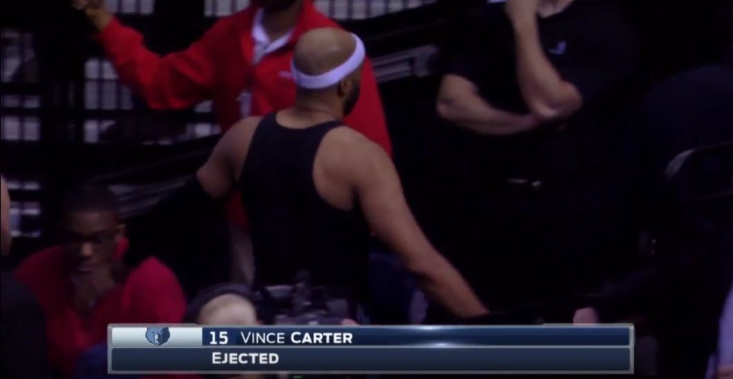 Vince Carter Ejected After Elbowing Devin Booker