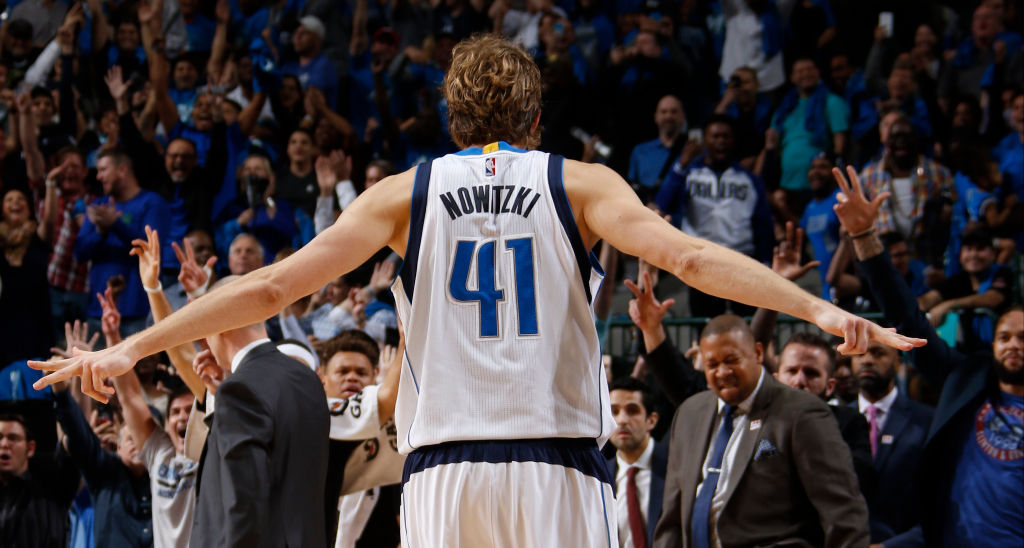 WATCH: Dirk Nowitzki Reaches 30,000 Points