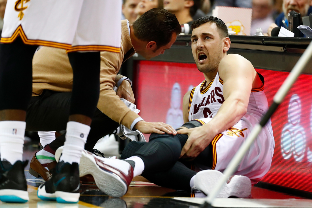 Andrew Bogut Out for the Season With Broken Leg