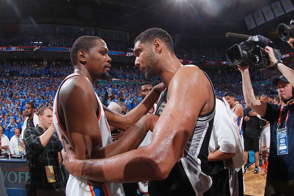 Kevin Durant Reminds Steve Kerr of Tim Duncan for Paycut