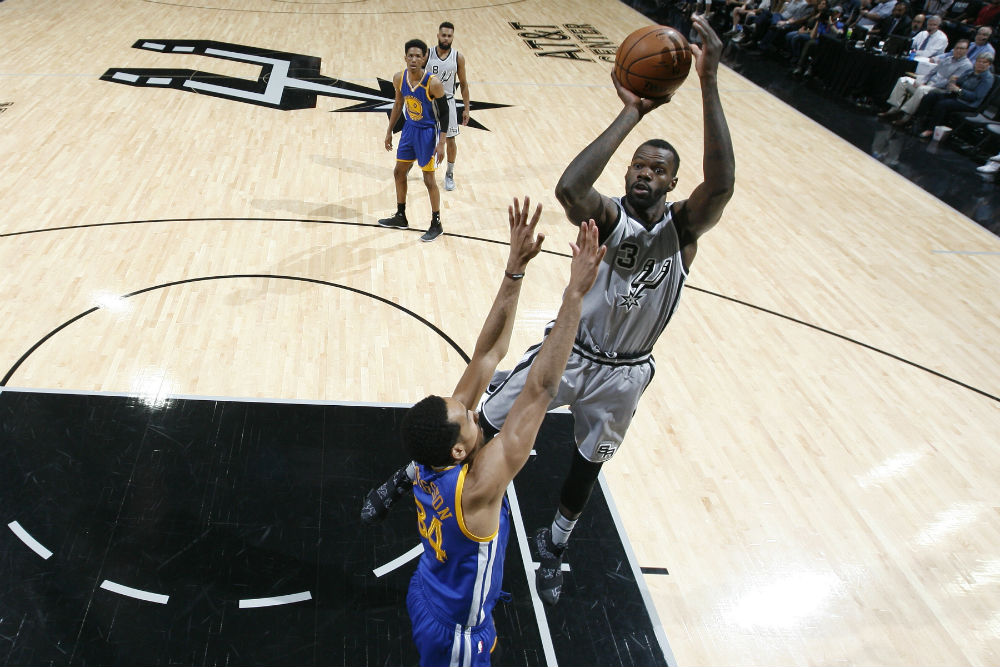 Dewayne Dedmon Agrees to 2-Year, $14 Million Deal With Hawks
