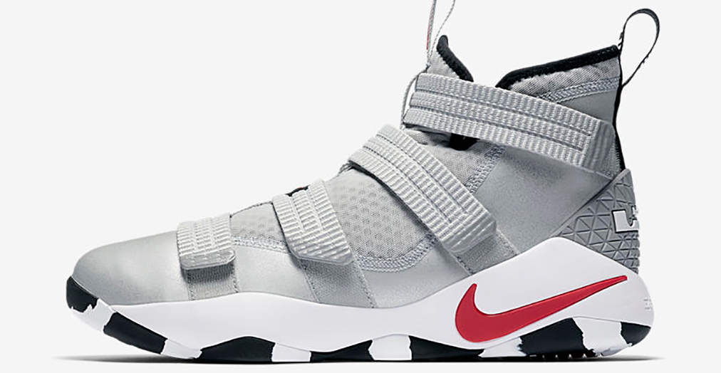 Nike Zoom LeBron Soldier 11 'Metallic Silver'