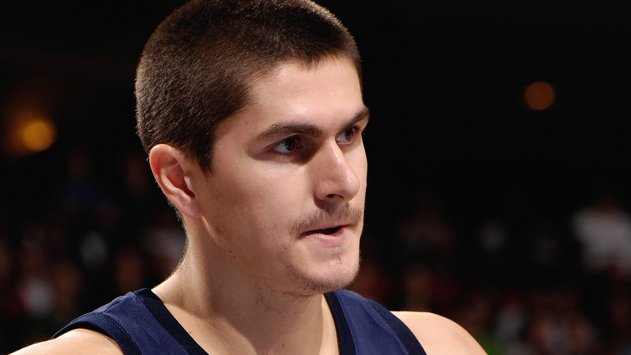Darko Milicic Recalls When He Punched a Horse in the Face