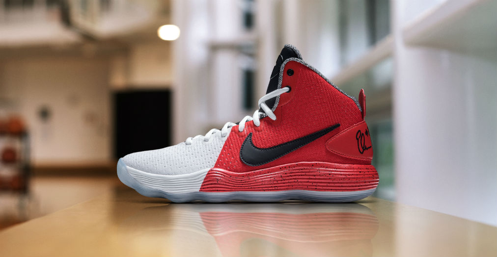 Elena Delle Donne Honors Sheryl Swoopes with Nike Hyperdunk 2017 Colorway
