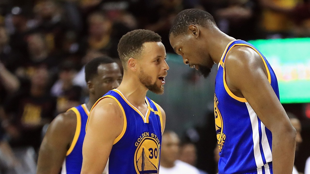 Stephen Curry Offered to Take Discount for Warriors