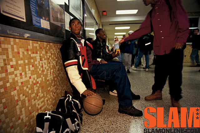 kobe_bryant_lower_marion_hallway_5 kobe_bryant_lower_marion_hallway_5