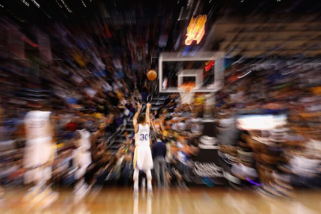 PHOENIX, AZ - NOVEMBER 27: Stephen Curry #30 of the Golden State Warriors shoots a free throw shot against the Phoenix Suns during the NBA game at Talking Stick Resort Arena on November 27, 2015 in Phoenix, Arizona. NOTE TO USER: User expressly acknowledges and agrees that, by downloading and or using this photograph, User is consenting to the terms and conditions of the Getty Images License Agreement. (Photo by Christian Petersen/Getty Images)